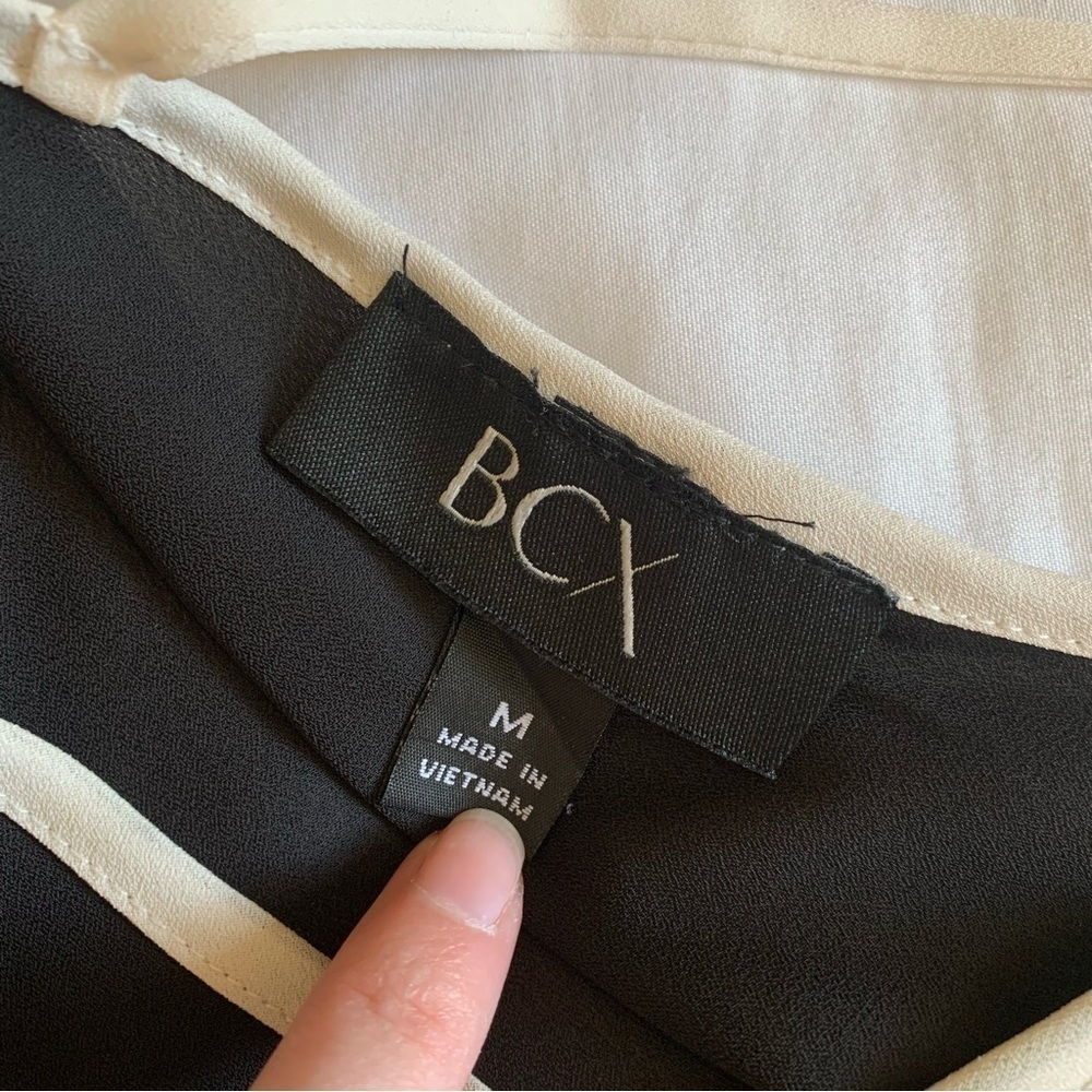 BCX Black and White Blouse‎ - Picture 5 of 5